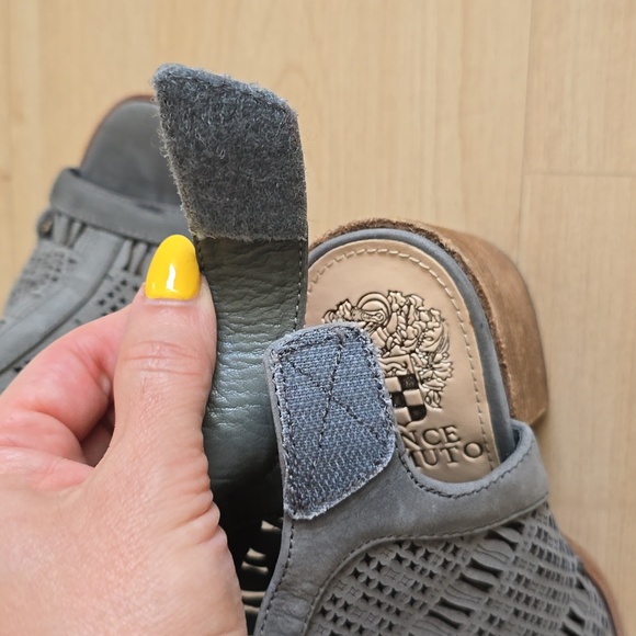 Vince Camuto Keannie Leather Open Toe Stacked Gray Block Heels Sandals Size 5M - Picture 7 of 10